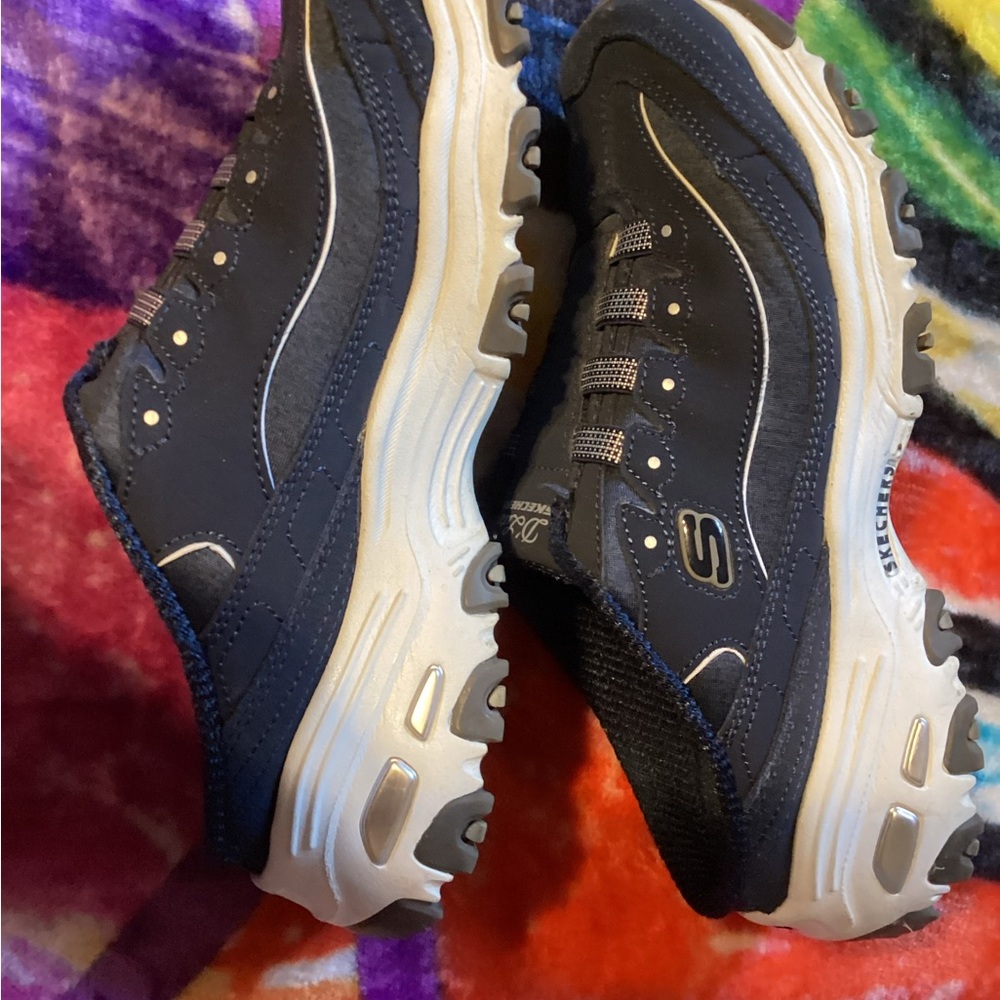 Skechers Women’s D'Lites Skecher Navy Sneakers - Picture 4 of 5
